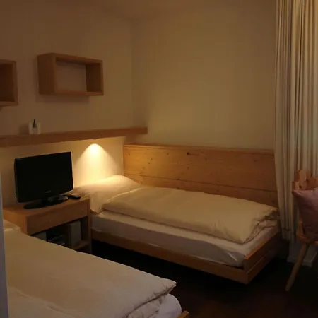 Apartment Residenza Lagrev Nr 013 - Typ 10b - Hochparterre - Ost *