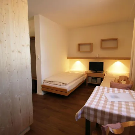 Апартаменты Residenza Lagrev Nr 013 - Typ 10b - Hochparterre - Ost